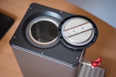 HWA 21 hetvatten och mjölkdispenser 1-fas eller 3-fas