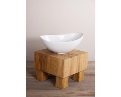 Litet exponeringsbord på ben Linoljad ek 17x22cm